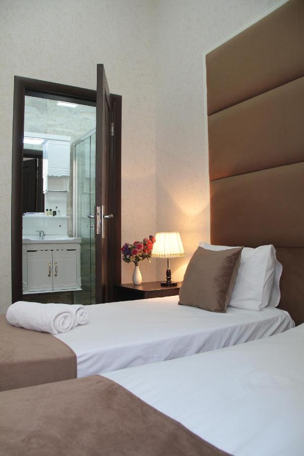 Nizami Boutique 4*